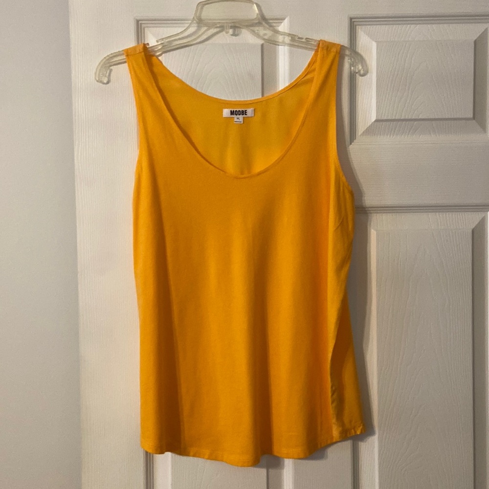 Modbe Women’s Shirt size M